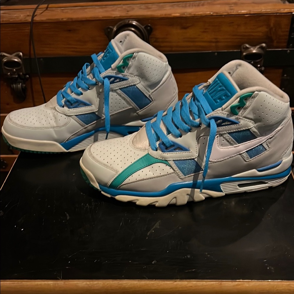 NIKE AIR TRAINER SC HIGH BARELY GREY BLUE ORBIT SIZE 9.5